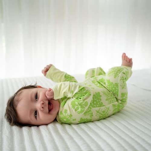 Nāpuanani in Pakalana Bamboo Coverall