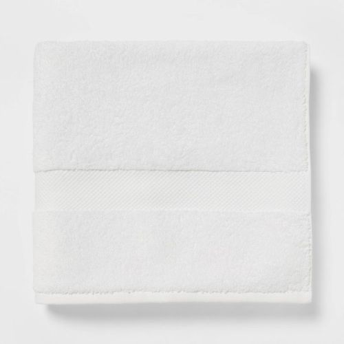 Performance Plus Bath Towel Light Green Floral - Threshold™: Cotton Jacquard, Fade-Resistant, OEKO-TEX Certified