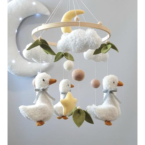 Baby mobile, mobile goose, goose, mobile in the crib, gift for a newborn, toy in the crib, toy goose in the crib, three geese, boho mobile