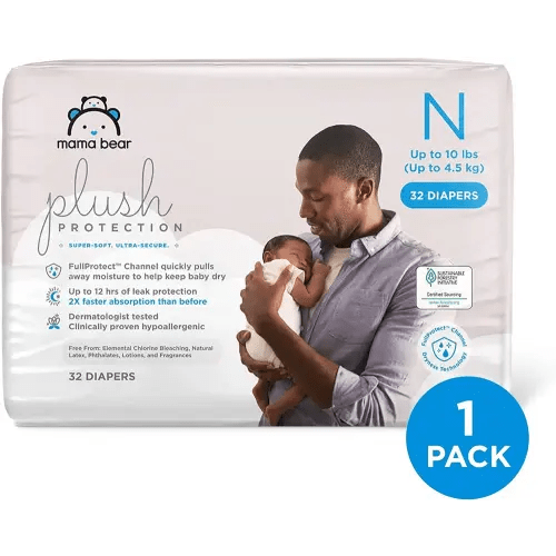 Amazon Brand - Mama Bear Plush Protection Diapers - Size Newborn, 32 Count, Hypoallergenic Premium Disposable Baby Diapers, White and Cloud Dreams