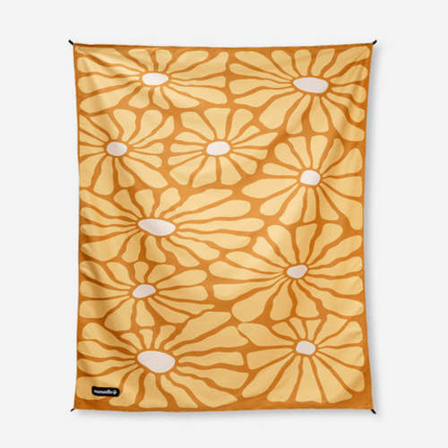 Festival Blanket: Lazy Daisy Gold
