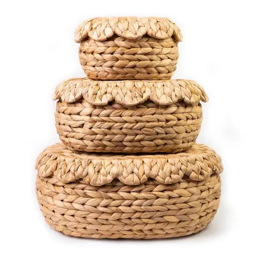 Set of 3 Wicker Storage Baskets with Lid - Decorative Handwoven Rattan Baskets for Organizing, Small Hyacinth Storage Boxes with Scalloped Edges, Natural Woven Storage Bins with Lids (Water Hyacinth)