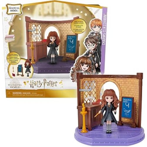Wizarding World Harry Potter, Magical Minis Charms Classroom with Exclusive Hermione Granger Figure and Accessories, Kids Toys for Ages 5 and up