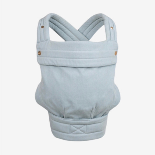 MABĒ The Monarch Buckle Baby Carrier - Dream Wash Denim