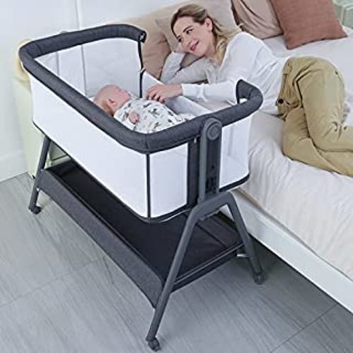 Baby Bassinet, Bedside Sleeper for Baby, Easy Folding Portable Crib with Storage Basket for Newborn, Bedside Bassinet, Comfy Mattress/Travel Bag Included (White and Gold)