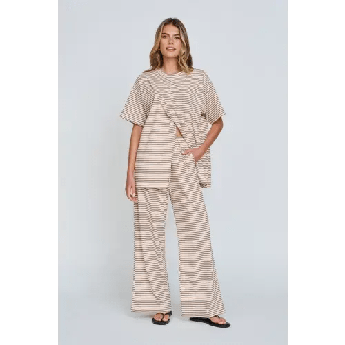 Nursing Wrap Tee Cream & Tan Stripe – Size S