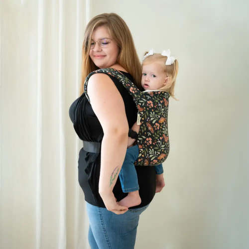 Moth Baby Carrier | Ergonomic Soft Structured Carrier