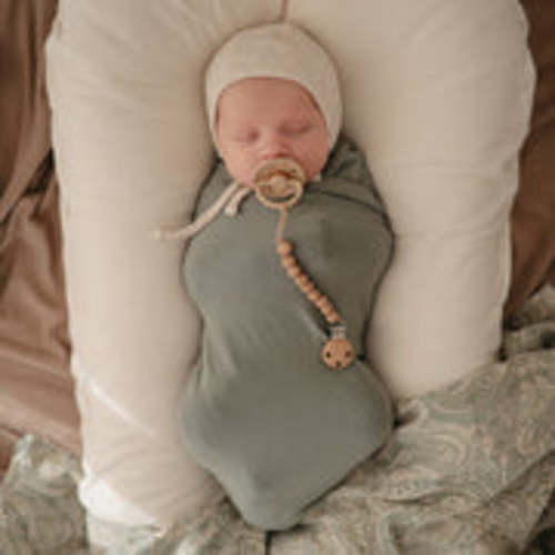 Stretchy Swaddle – Mushie