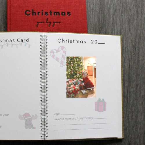 Christmas Memory Book: Annual Photo Album, Baby's First Christmas