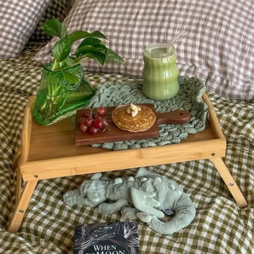 2 Pack Bed Tray Table Breakfast Trays Serving Bamboo Laptap with Floding Legs Handles and Phone Holders