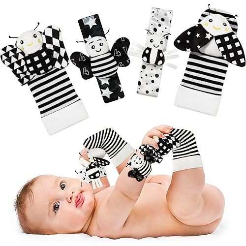 Baby Rattle Cotton Socks and Wrist Rattle Strap Set, Infant Toys 3 6 9 12 Months, Baby Gifts for Boys and Girls, Develop Babies Sensory Toys, Black and White