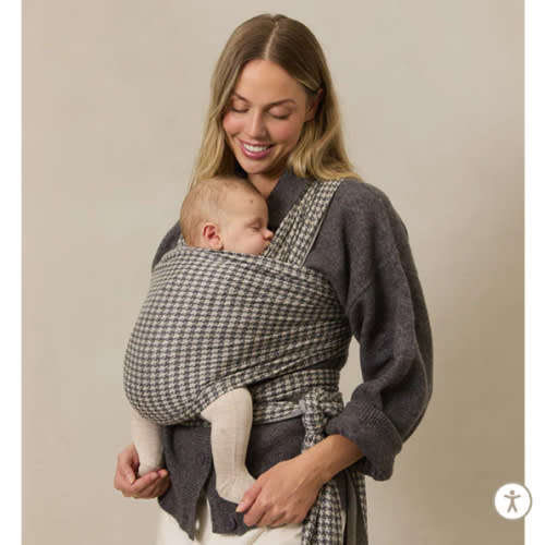 Stormy Houndstooth Wrap