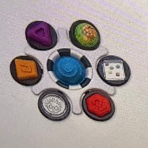 Baby Einstein, Curiosity Clutch Sensory Toy, Teething Ring, 6 Activities, BPA-Free, Promotes Fine Motor Skills, from 3 Months 12491 Multi-Coloured : Amazon.com.be: Toys