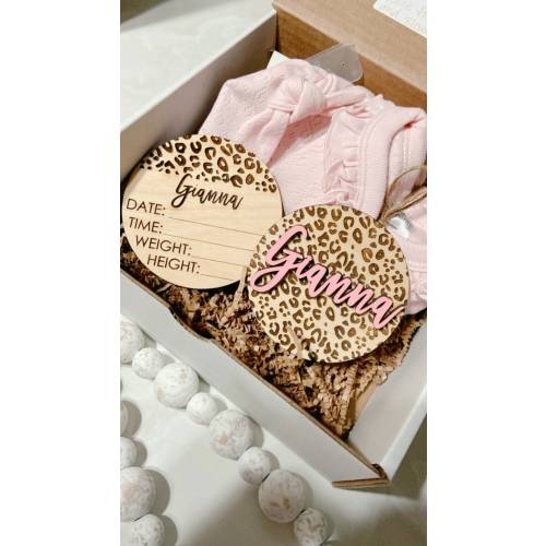 Leopard print Baby Announcement, Baby Shower gift, New mom gift, Baby Name sign, Baby photo prop, cheetah print