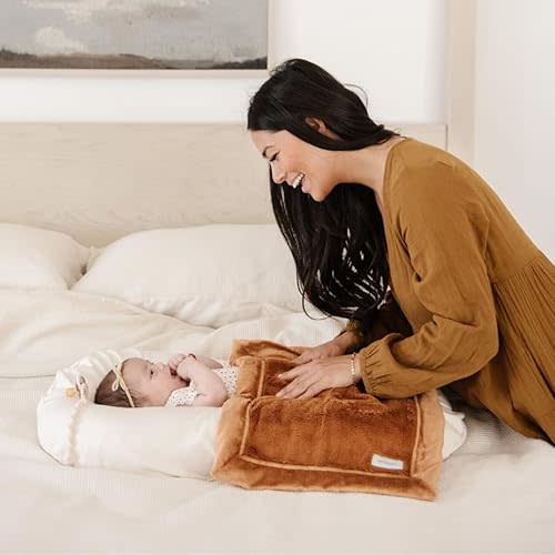 SARANONI Security Blankets for Babies Super Soft Boutique Quality Lush Luxury Baby Blanket (Mini 15" x 20", Camel)