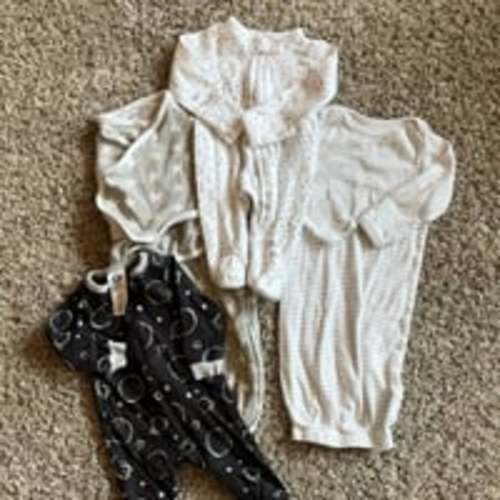 Newborn baby clothes bundle