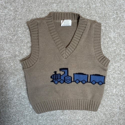 Baby boys sweater vest size 6-9m train design blue acrylic sweater vest