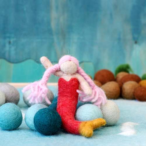 Felt mermaid with pink hair