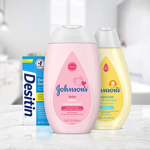 Johnson's First Touch Baby Gift Set, Baby Bath, Skin & Hair Essential Products, Kit for New Parents with Wash & Shampoo, Lotion, & Diaper Rash Cream, Hypoallergenic & Paraben-Free, 4 items - First Touch Set