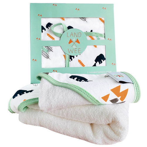 Woodland Bear - Bamboo Hooded Towel and Washcloth Set | LandoftheWee