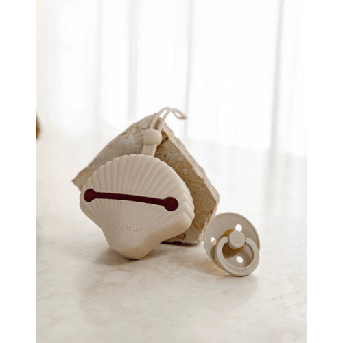 Shell Pacifier Holder