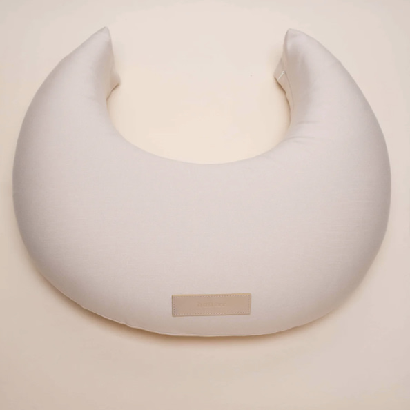 Butterr Nursing Pillow in Natural