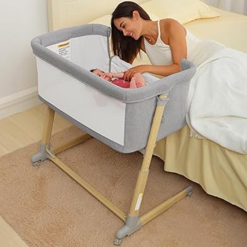 AMKE 3 in 1 Baby Bassinets,Bedside Sleeper for Baby,Baby Cradle with Storage Basket, Easy to Assemble Bassinet for Newborn/Infant, Adjustable Bedside Crib,Safe Portable Baby Bed (Wood Print- Gray)