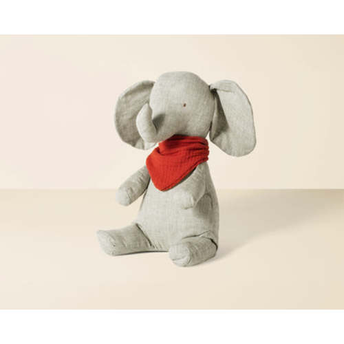Nestig | Hugo the Elephant