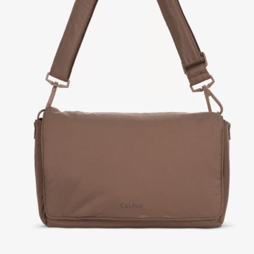 Convertible Stroller Caddy Crossbody in Hazelnut | CALPAK