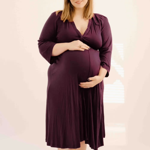 Lila Labor & Postpartum Gown in Plum