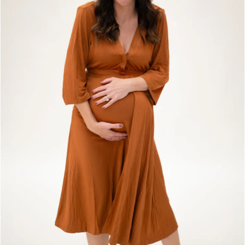 Lila Labor & Postpartum Gown in Burnt Orange