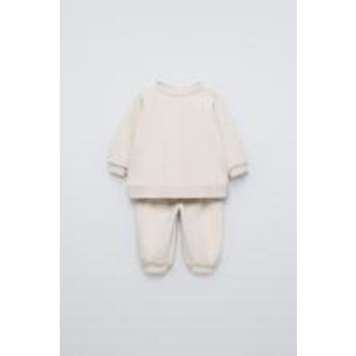 SWEATSHIRT AND JOGGER PANTS MATCHING SET - Light beige | ZARA United States