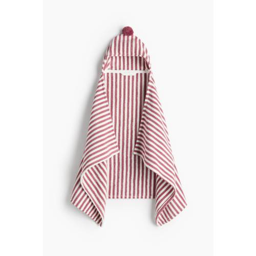 HOODED BATH TOWEL