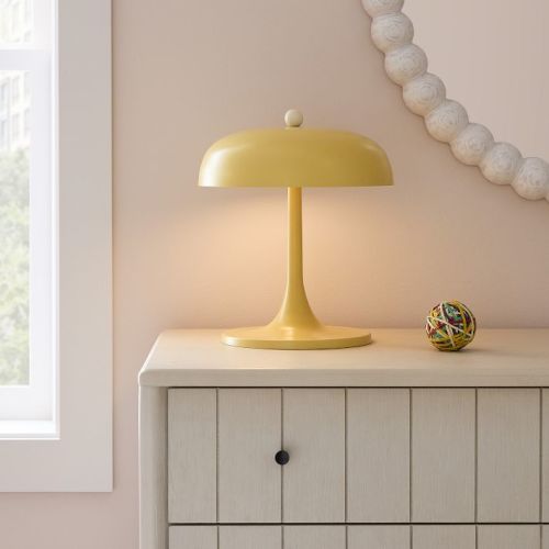 Kids Polly Modern Metal Table Lamp (13")