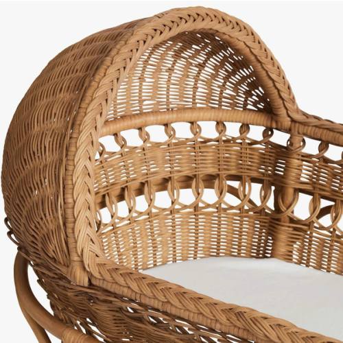 Portable Bassinet & Mattress Pad Set