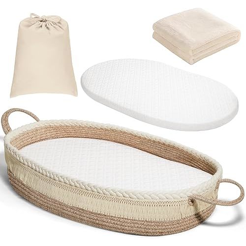 HARPPA Baby Changing Basket, Moses Basket with Waterproof Pad and Blanket, Portable and Washable Woven Basket for Dresser and Diaper Changing Baby Nursery(Brown)
