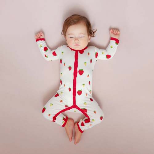 Romper in Strawberry 0-3M