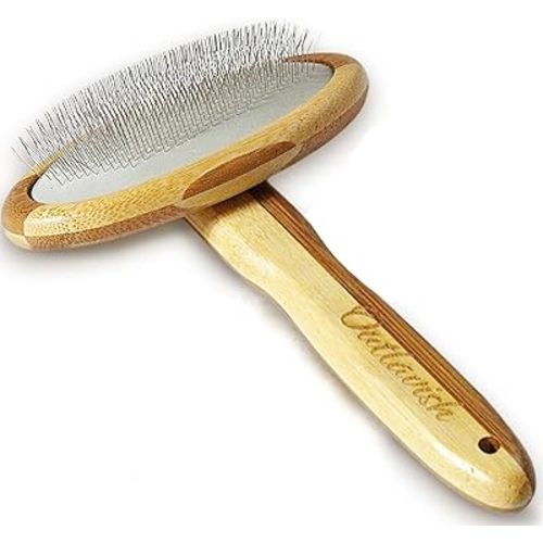 Sheepskin Brush Rug Wool Carpet Cleaner Bamboo Wire Slicker Carding, Unmats Fur & Restores Like New, Longer Prongs, Stronger Design, To Fluff Fleeces, Sherpa, Macrame & Faux Fur Blankets