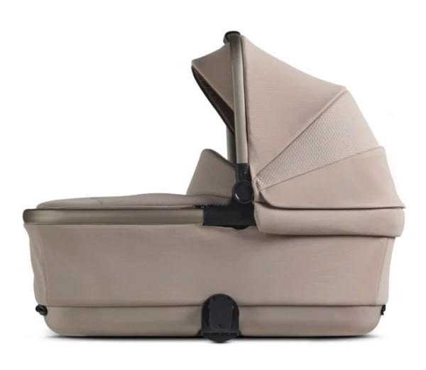 Silver Cross Reef 2 Bassinet