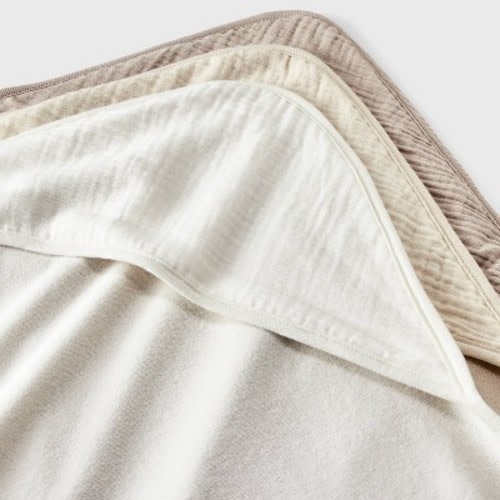 Baby 3pk Muslin Hooded Towel - Cloud Island™, Color: Khaki
