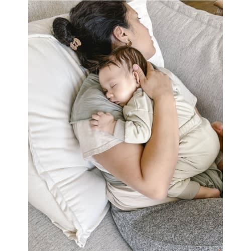 Peekaboo Pillow XXL | Parent