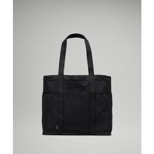 Daily Multi-Pocket Tote Bag 20L