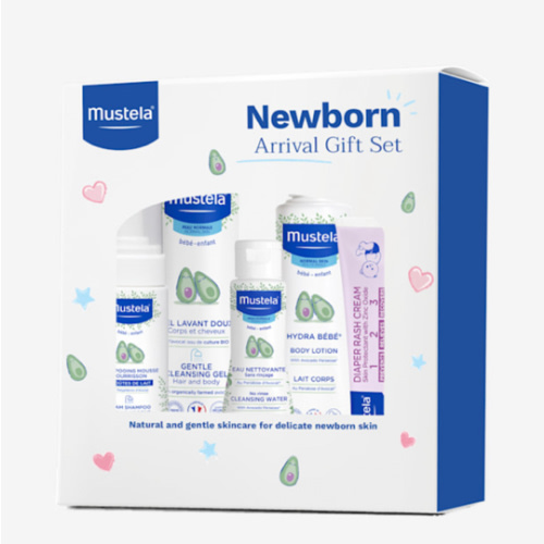 Mustela Newborn Arrival Gift Set - Baby Skincare & Bath Time Essentials - Natural & Plant Based - 5 Items Set