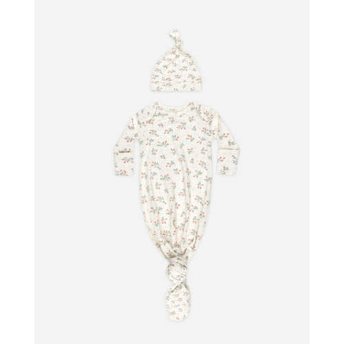 Knotted Baby Gown + Hat Set || Strawberries