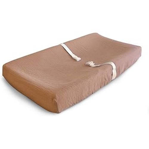 mushie Extra Soft Muslin Fitted Changing Pad Cover (Natural)