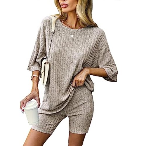 Ekouaer Pajamas 2 Piece Lounge Sets Ribbed Knit Matching Outfits T-shirt Biker Shorts Sleepwear Sweatsuits Regular&Plus