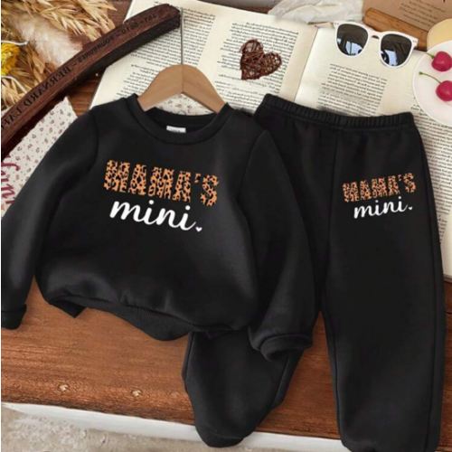 SHEIN Baby Girl Casual Minimalist Letter Pattern Knit Soft Sweater And Pants Set, Thickened For Autumn/Winter
