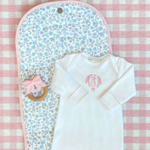 T.B.B.C. x Pluie Pret Changing Clutch - Greenbriar Garden – The Beaufort Bonnet Company