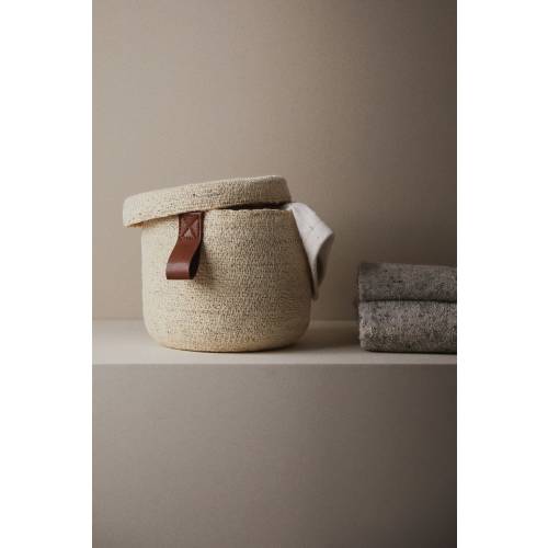 SMALL STORAGE BASKET