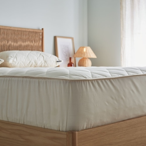 Deluxe Washable Waterproof Mattress Protector | Woolroom